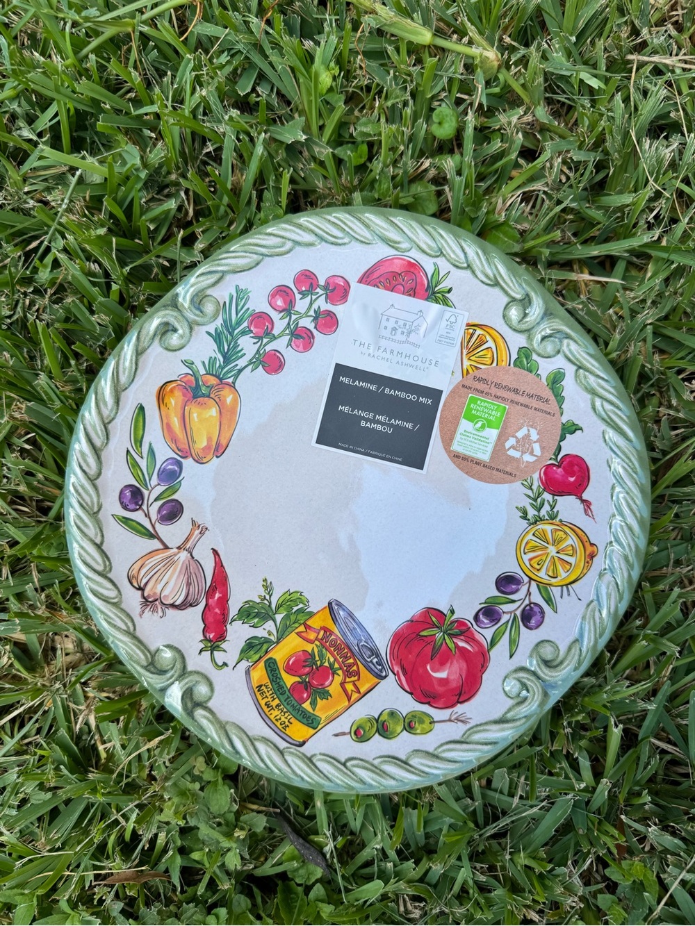 The Farmhouse Market Italian Vegetable Melamine Round 9 inch Platter Plate nwt